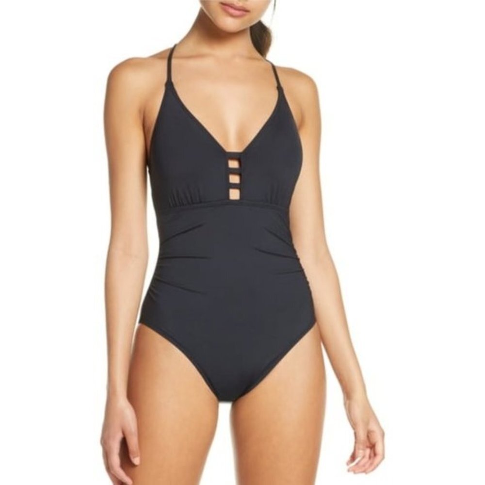 LA BLANCA Laddered Mio One-piece Swimsuit
